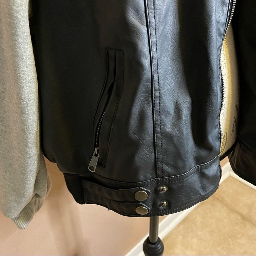 New Look black and grey jacket - Picture 3 of 11